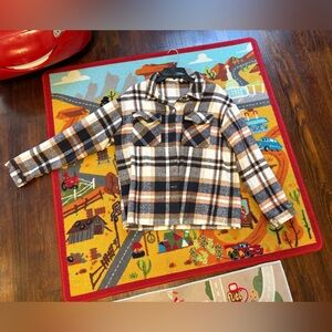 Women’s oversized Plaid Button-Up Shacket